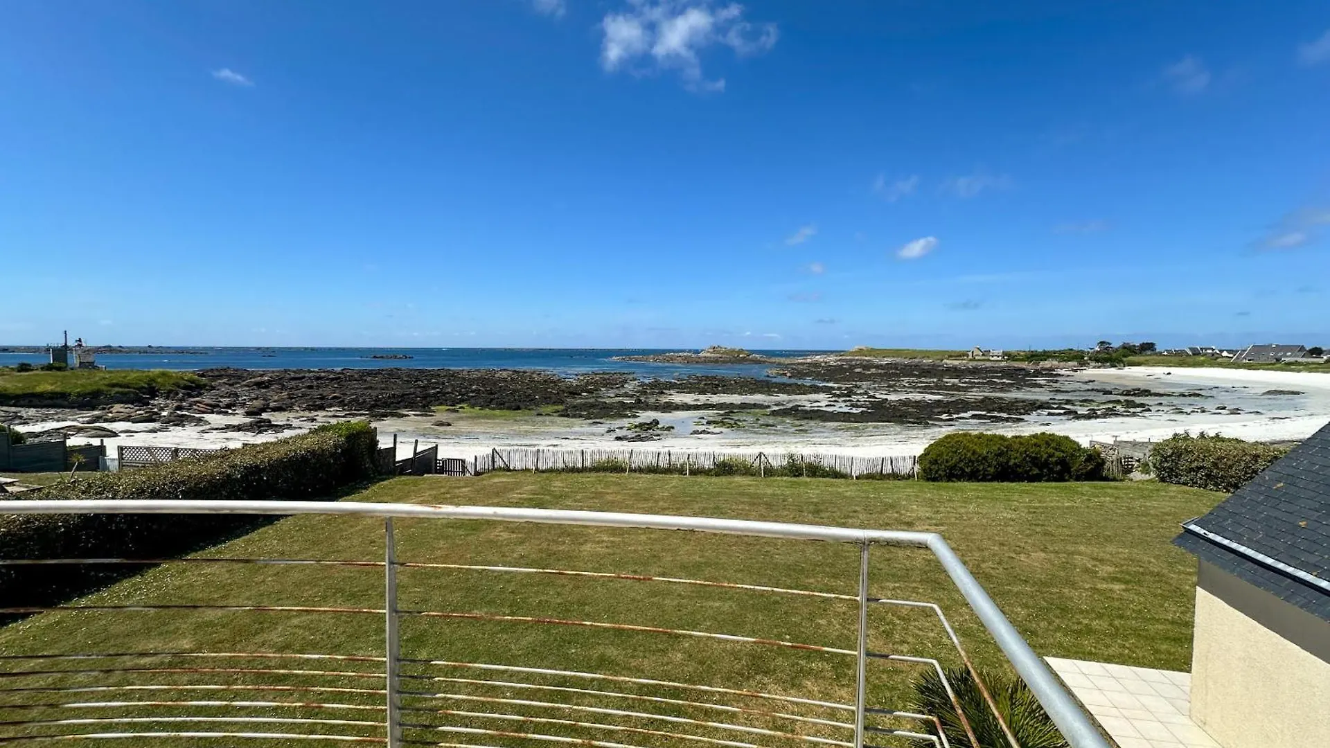Ty Beg - Maison Confortable Splendide Vue Mer Ploudalmezeau Holiday home