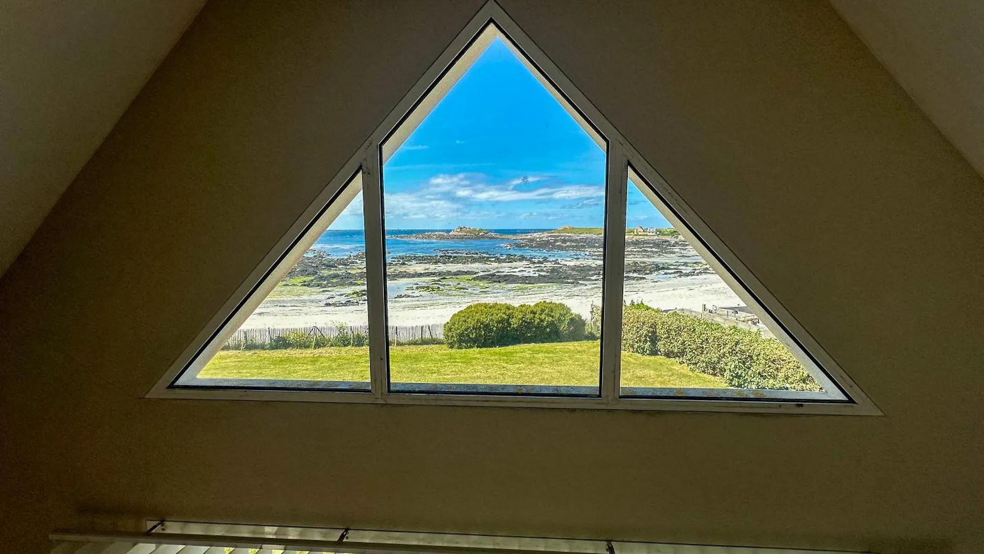 Ty Beg - Maison Confortable Splendide Vue Mer Ploudalmezeau Holiday home
