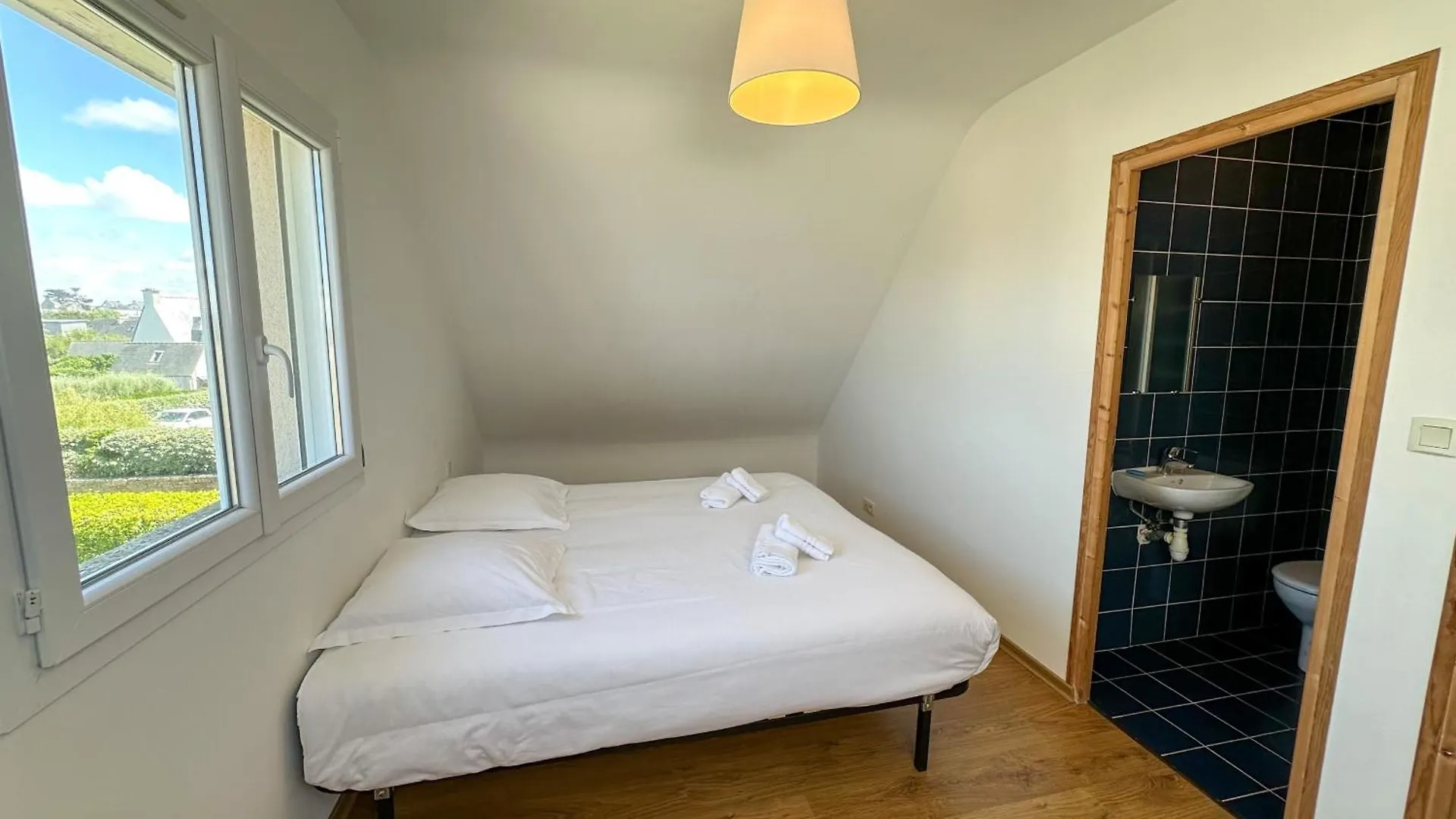 Ty Beg - Maison Confortable Splendide Vue Mer Ploudalmezeau 0*,  France